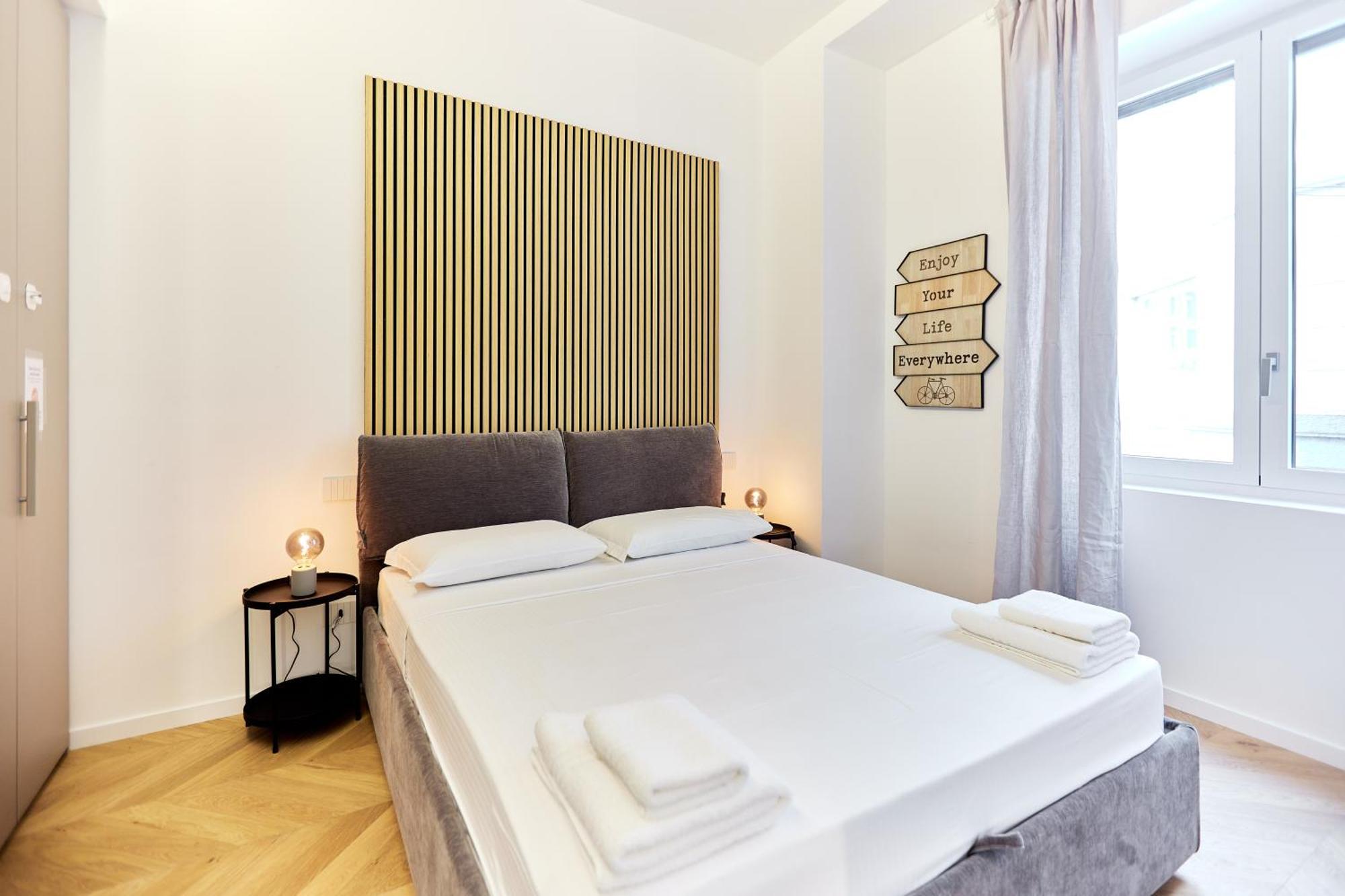 Duomo Imperial Suits - Modern And Comfortable Milan Bagian luar foto