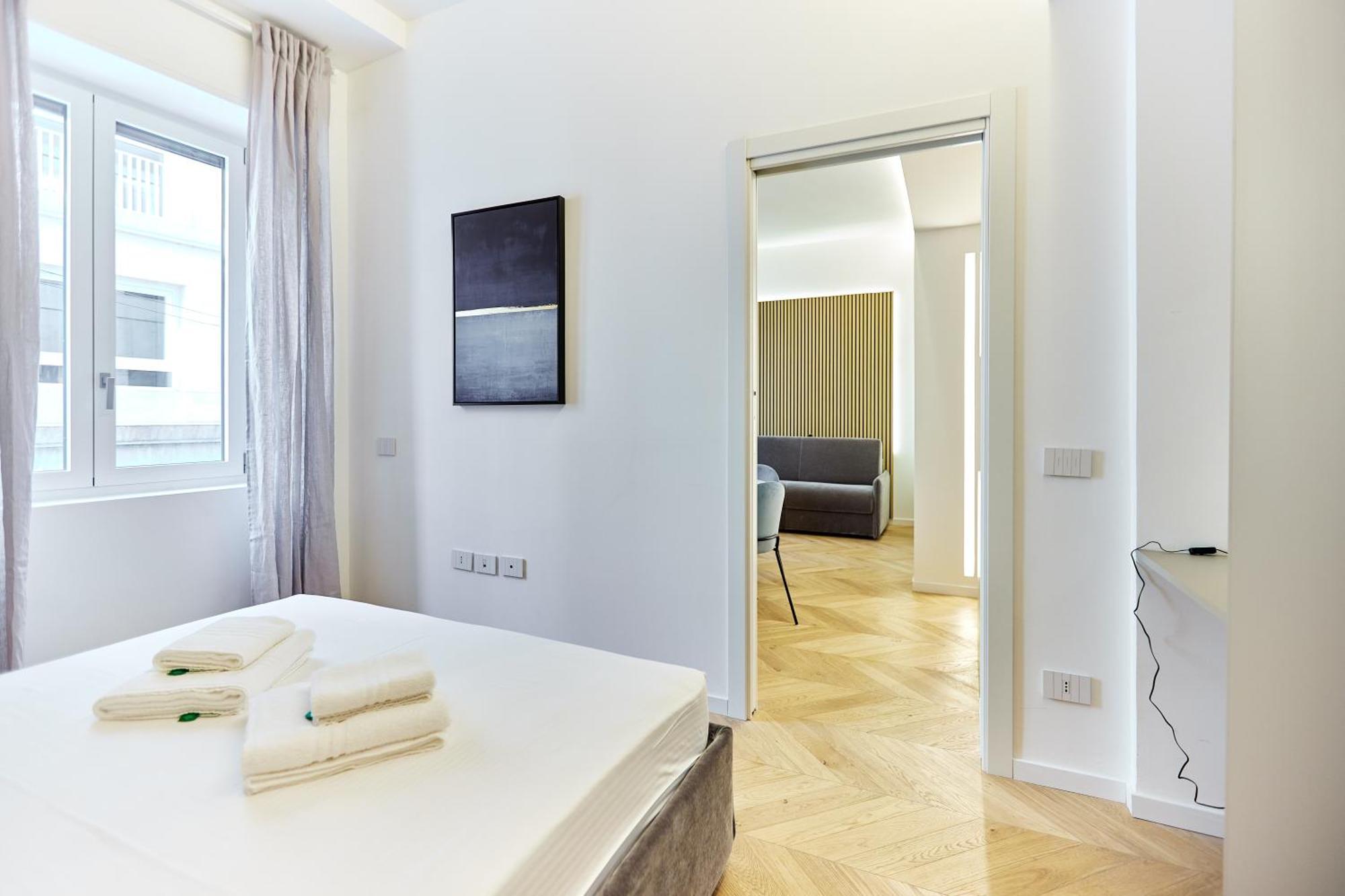 Duomo Imperial Suits - Modern And Comfortable Milan Bagian luar foto
