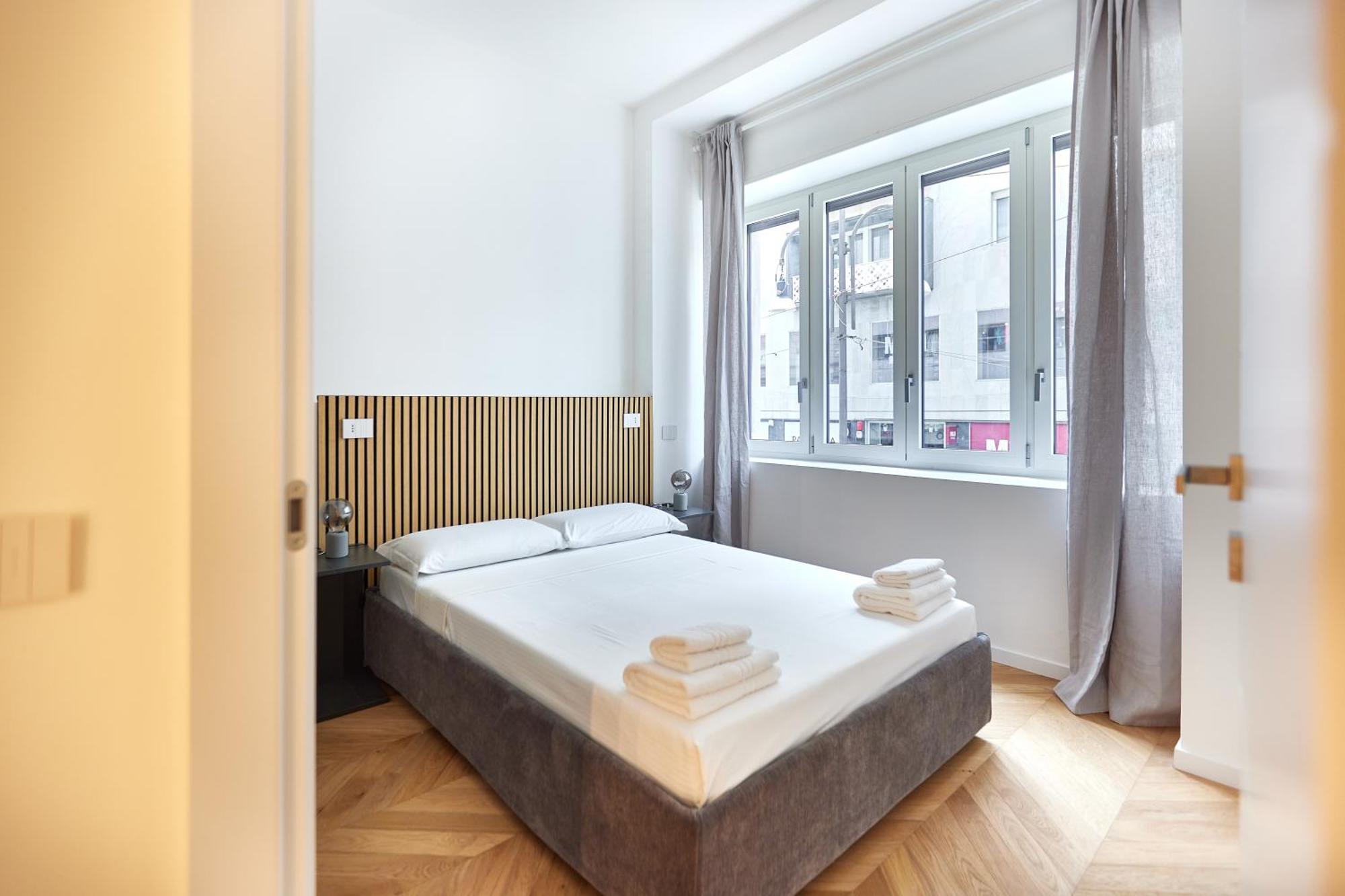 Duomo Imperial Suits - Modern And Comfortable Milan Bagian luar foto