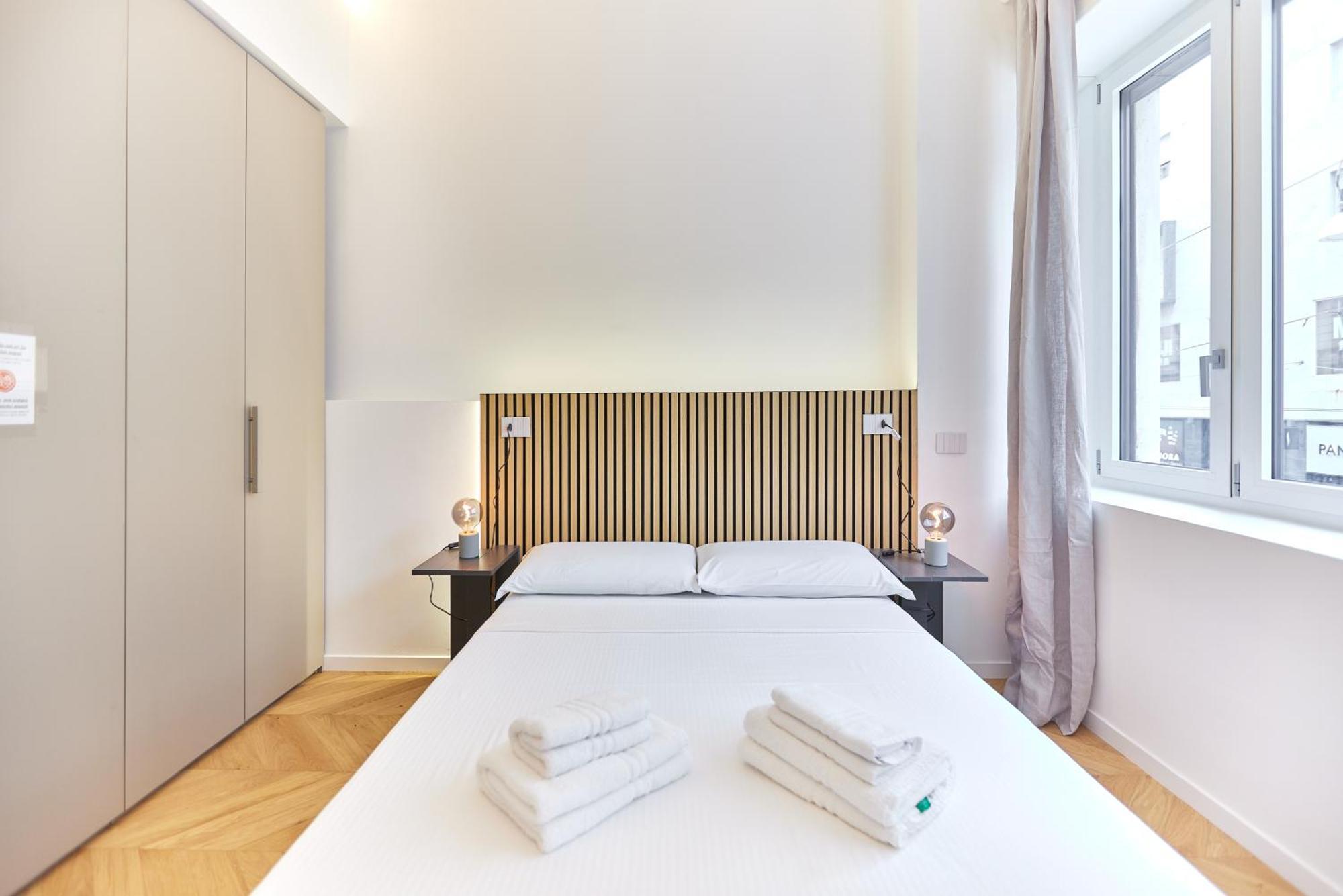 Duomo Imperial Suits - Modern And Comfortable Milan Bagian luar foto