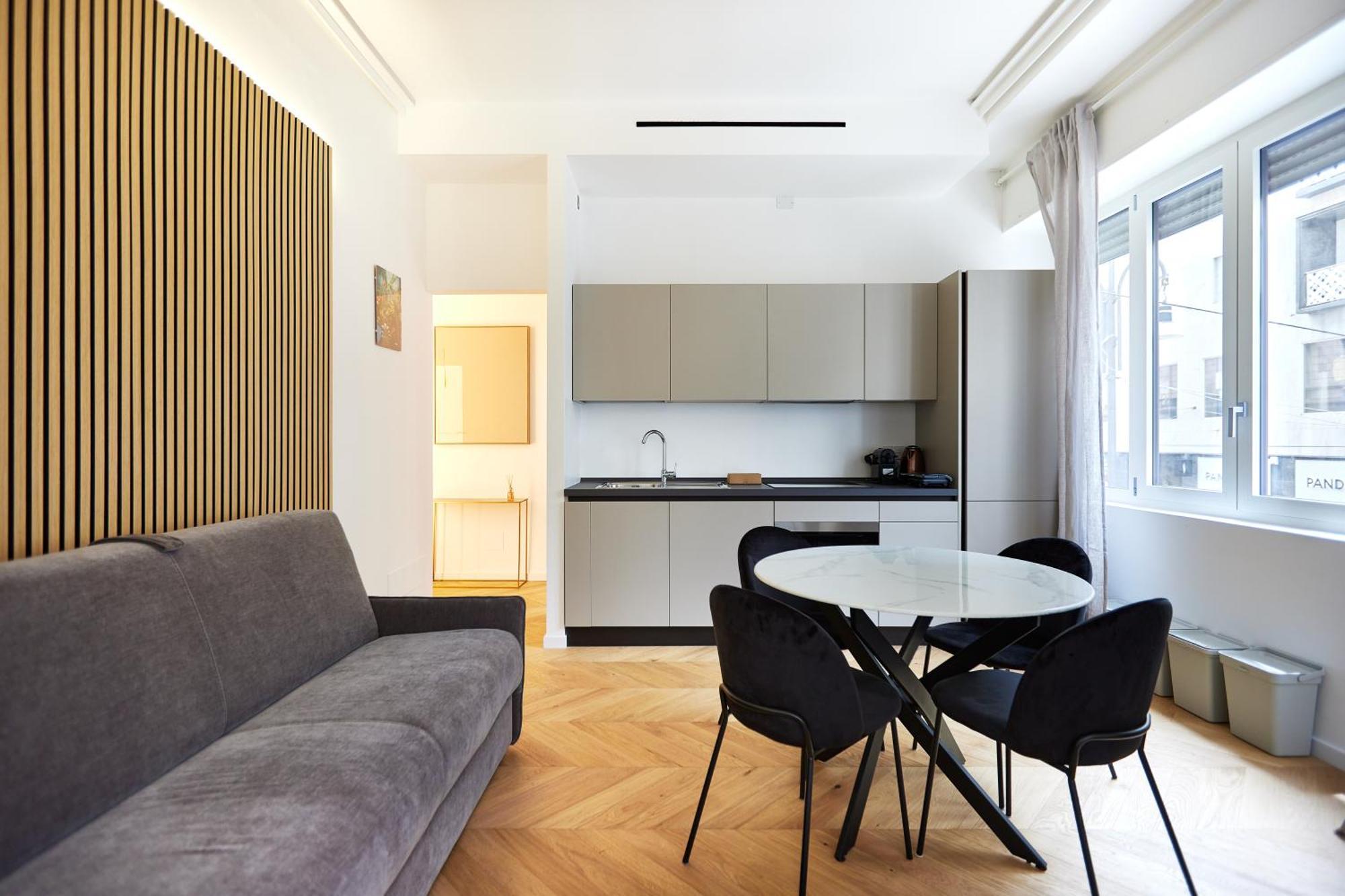 Duomo Imperial Suits - Modern And Comfortable Milan Bagian luar foto